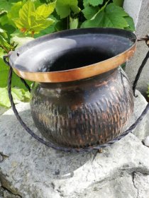 Garden Copper hand Hammered Vase with handle-5